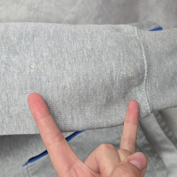 Chicago Cubs Embroidered Hoody Size Large - Picture 6 of 9